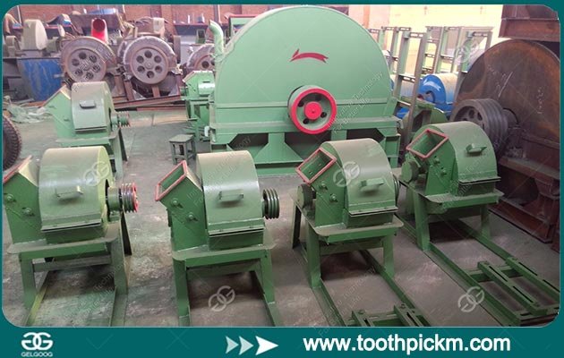 Wood Log Crusher Machine